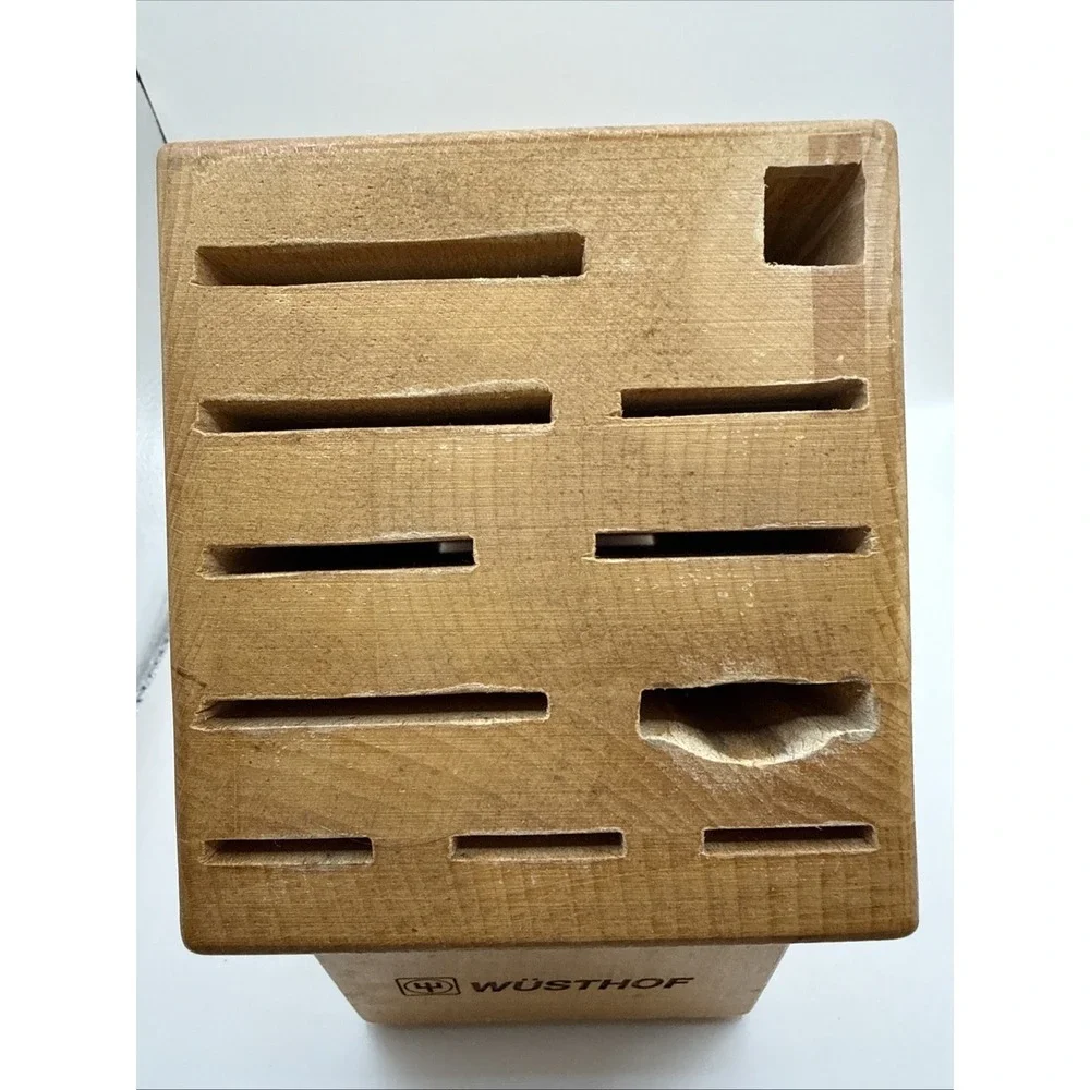 Wusthof 17 Slot Wooden Knife Block Oak Wood‎ Natural Finish Great Condition